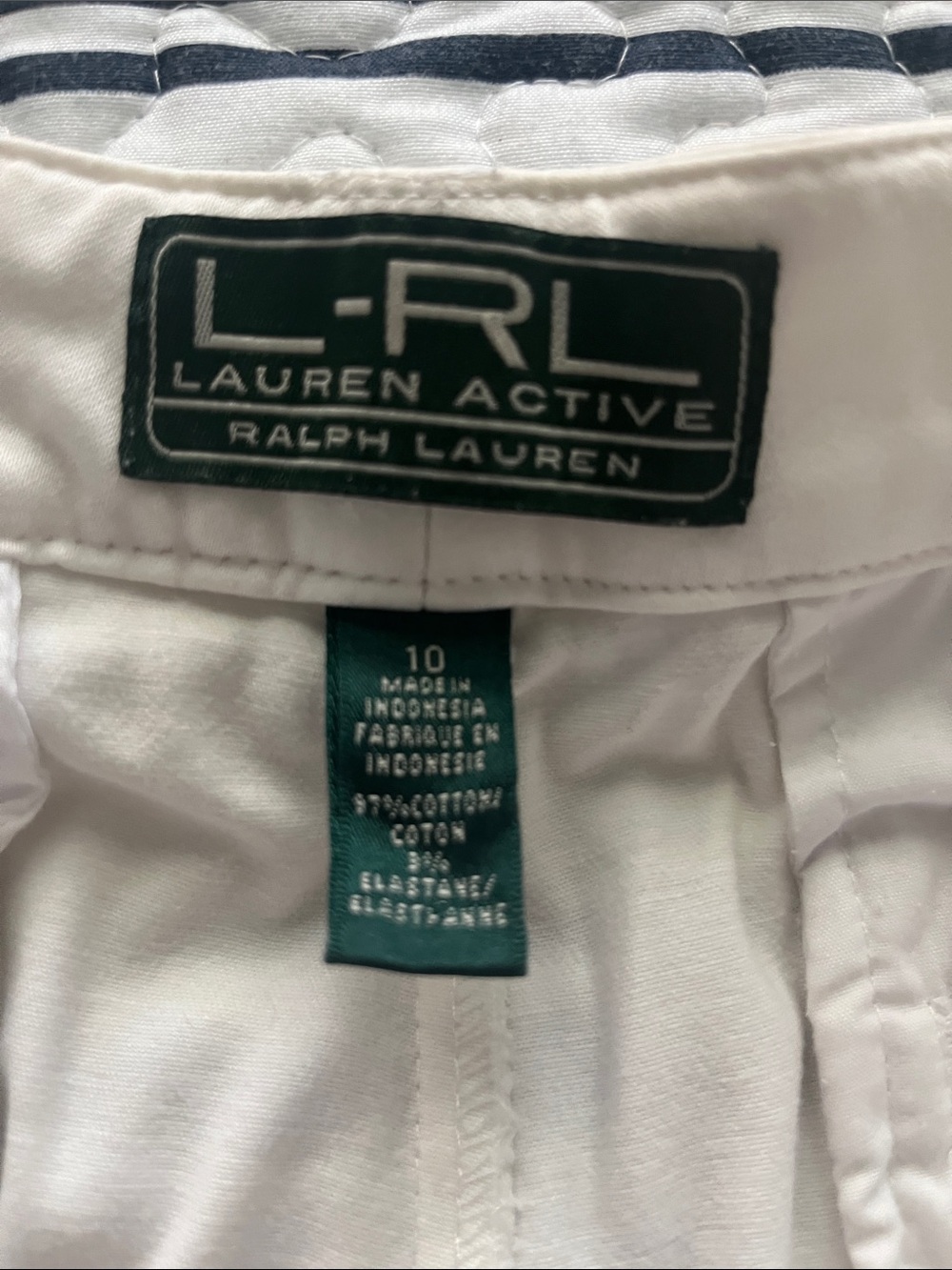 Ralph Lauren White Cargo Shorts - Picture 2 of 3